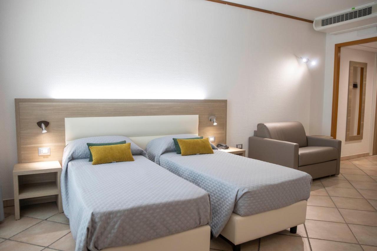 Pegasus Hotel Sassari Extérieur photo